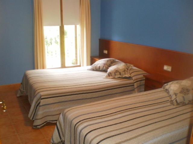 Hostal Pernalle Erillavall Exteriér fotografie